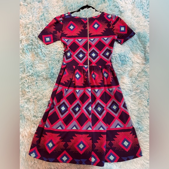 LulaRoe Amelia Aztec Purple Dress Size Small - Picture 2 of 7